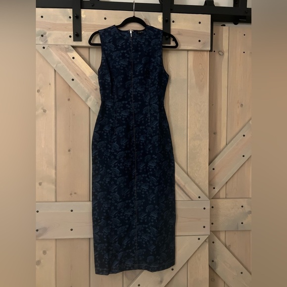 NWT FORE Zip Back Denim Midi - Picture 5 of 11